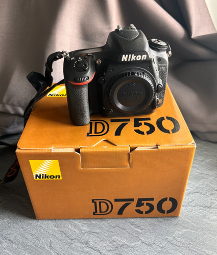 Nikon d750 3mp - nikon,