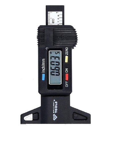 Digitaler reifenprofil - digitaler,