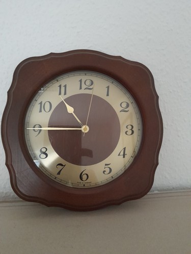 Wanduhr radio - , u.t.s.