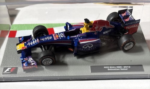 Red bull rb9 2013 sebastian - bull,
