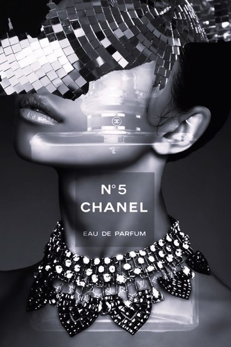 Coco chanel frau mit - chanel,