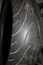 Reifen Michelin Pilotroad 2 180/55-17 Dot 3410 3mm