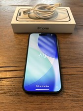 Apple iPhone 15 - 128GB -