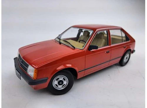 Modellauto triple9 opel kadett - modellauto,