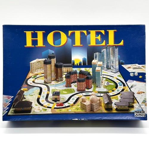 Parker hasbro hotel - |,