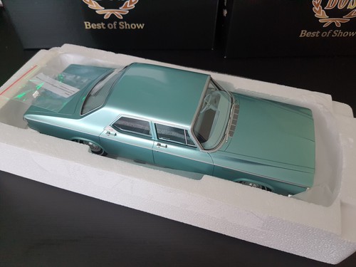 Bos chrysler new - 1:18, yorker
