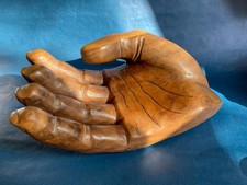 Große geschnitzte dekorative