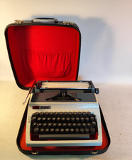 Erika daro 32 Schreibmaschine Reiseschreibmaschine 1976 DDR Sekretariat Empfang