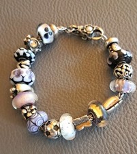 Trollbeads Armband mit 18 Charms, 20 cm, silber, Blumen, Fußball, schöne Motive