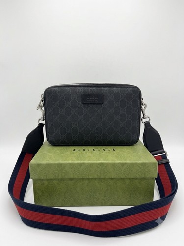 Mini gucci supreme bag - gucci,