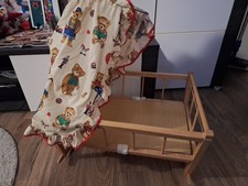🧸 Holz-Puppenwiege /