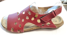 El Naturalista Sandalen