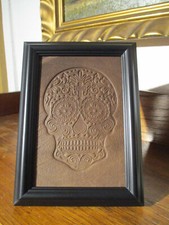TOTENKOPF SKULL Dekoratives LEDER PRÄGE BILD im Rahmen 1 VOODOO Gothic MAGIE