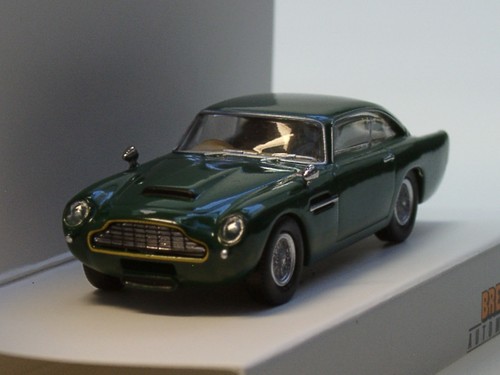 Brekina aston martin db5 - martin,