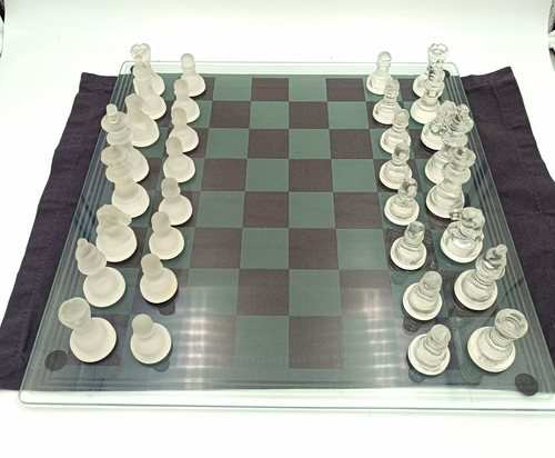 Glas schachspiel mit - glas-schachspiel,