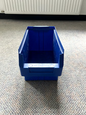 Plastikboxen / Lagerkisten