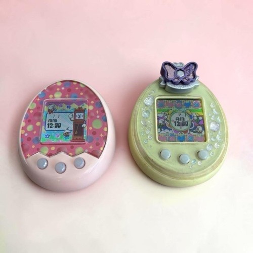 Bandai tamagotchi yellow - tamagotchi,