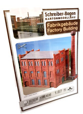 + KARTONMODELL Fabrikgebäude