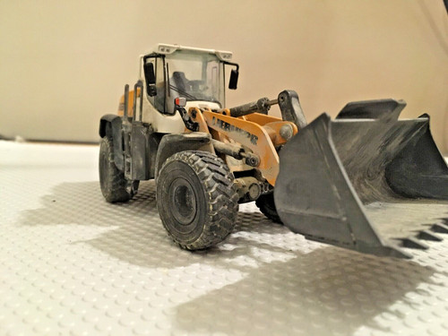 Conrad liebherr 566 - 1:50,