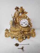 Tolle figürliche Pendule Gründerzeit Kamin Uhr aus Frankreich Ende 19. Jh.