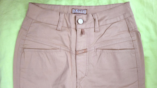 Closed pedal pusher - pedal,