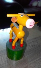 WACKELFIGUR KUH COW LEGLER SMALL FOOT DRÜCKFIGUR HANDDRÜCKSPIEL HOLZ HANDARBEIT