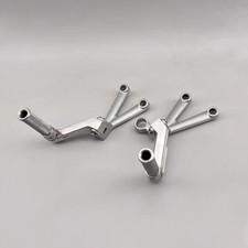 Triumph Daytona 955 T595 Sozius Fußrastenanlage Fußrasten