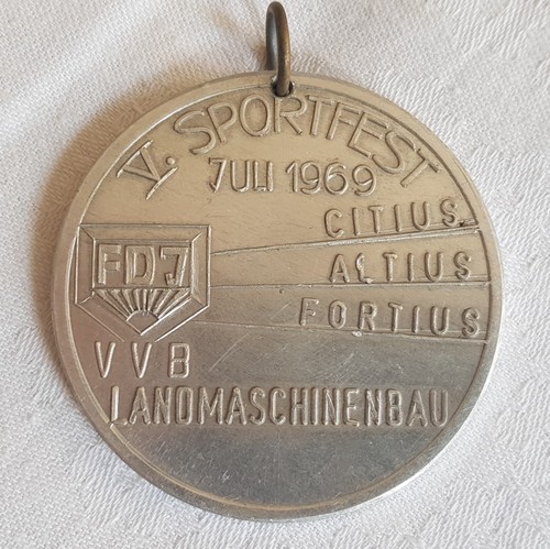 Ddr medaille veb weimarwerk - veb,