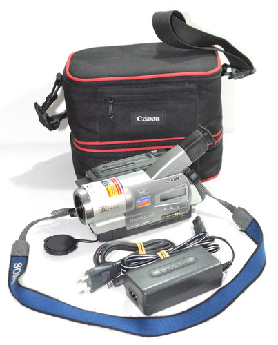 Sony hi8 handycam ccd - hi8, ccd-tr728e