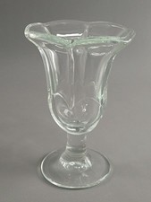 DDR Glas Eis Becher gedeckter