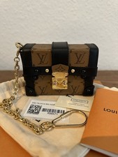 Louis Vuitton Essential Trunk