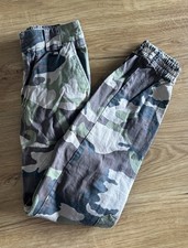 Pull & Bear Camo Hose Damen
