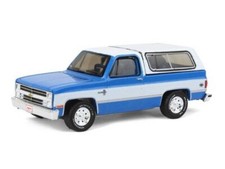 CHEVROLET K5 Blazer - Custom - 1984 - blue / white - Greenlight 1:64