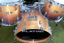 (wie Neuartig) Schlagzeugset+HiHat+Becken+Snare Drum+Floor Tom+Hocker