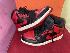 Nike Air Jordan 1 Mid Banned