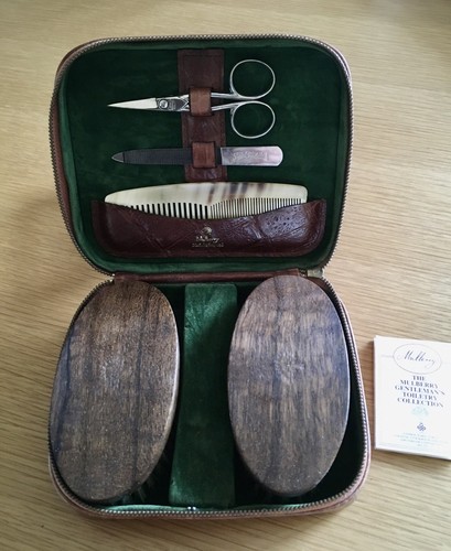 Mulberry dressing case - dressing,