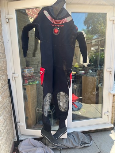 Northern diver divemaster - northern,