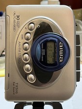 AIWA TRAGBARER RADIO