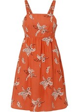 TRAUMHAFTES KLEID MIT SEXY