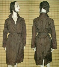 BRAUNER REGENMANTEL - RAINCOAT