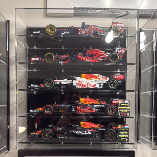 Acryl wandvitrine für fünf - wandvitrine,