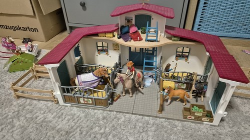 Schleich pferde gebäude - pferde,,