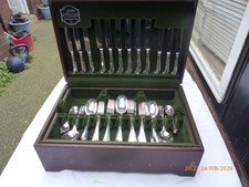 60-TEILIGES SILBERTELLER