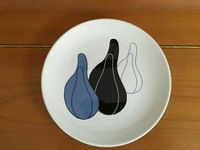 Frühstücks-Teller 3 Zwiebeln ( ? ) von Ikea, ca. 20 cm Durchmesser