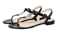 PRADA Lackleder Sandalen