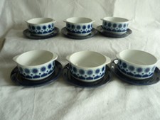 6 Suppentassen mit Untertassen