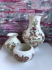 Trio Rosa - 3 Porzellan Vasen