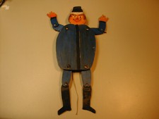 Hampelmann Marionette Polizei Schutzmann Polizist Militär Soldat Sperrholz