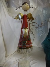 Weihnachtsengel aus Metall