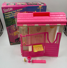 Barbie Feeding Fun Stable